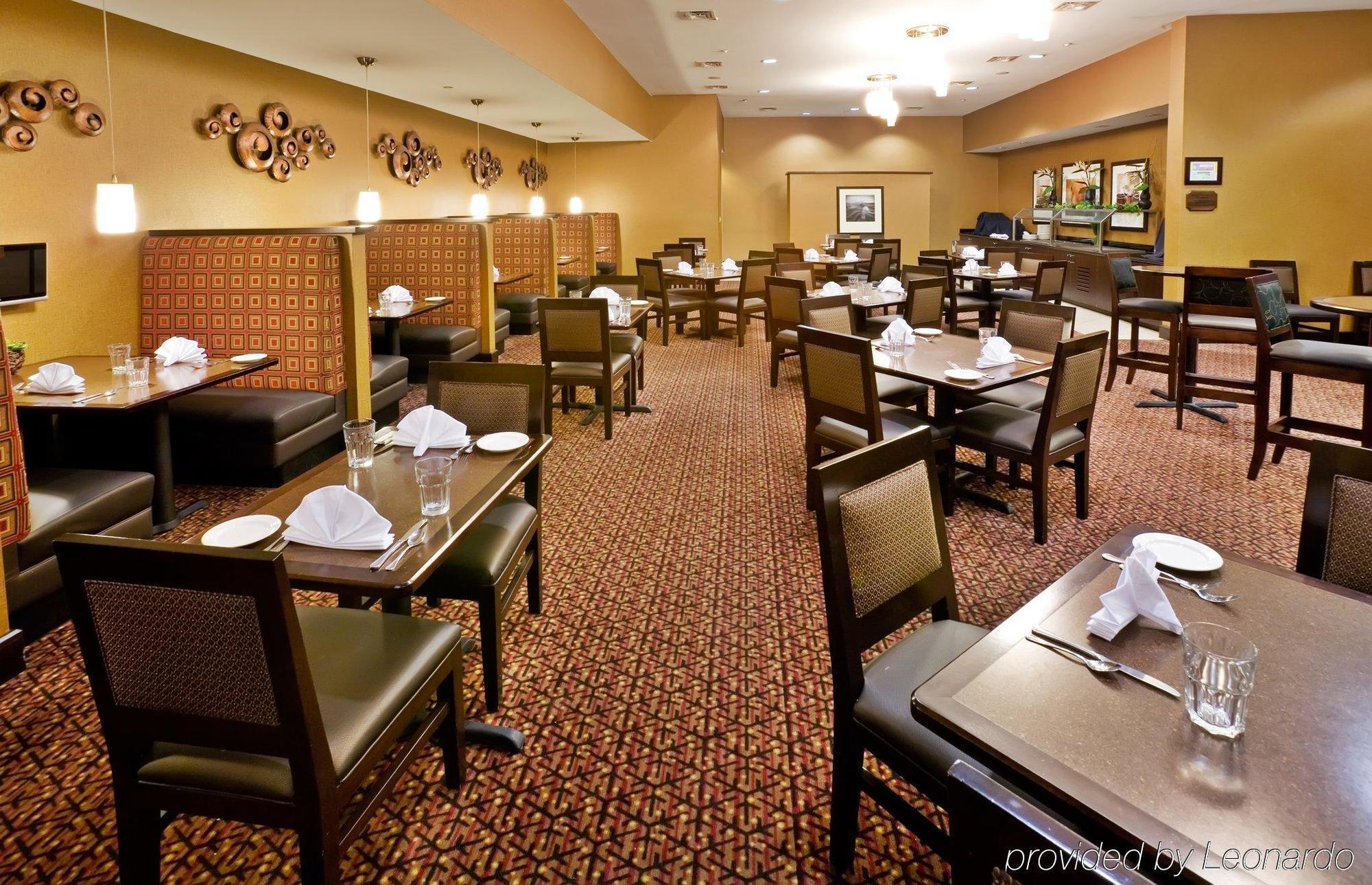 Springhill Suites By Marriott Denton Exterior photo
