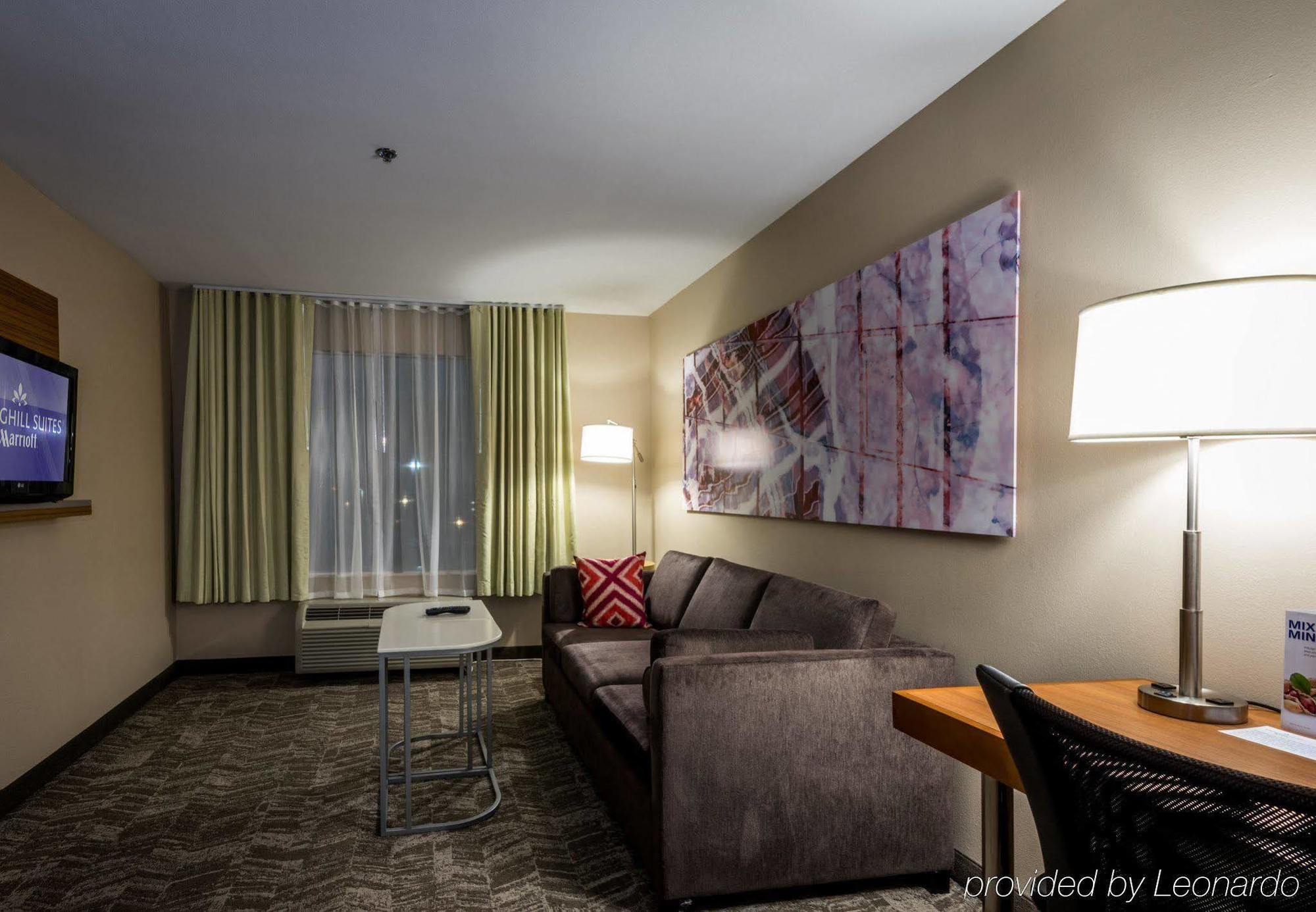 Springhill Suites By Marriott Denton Exterior photo