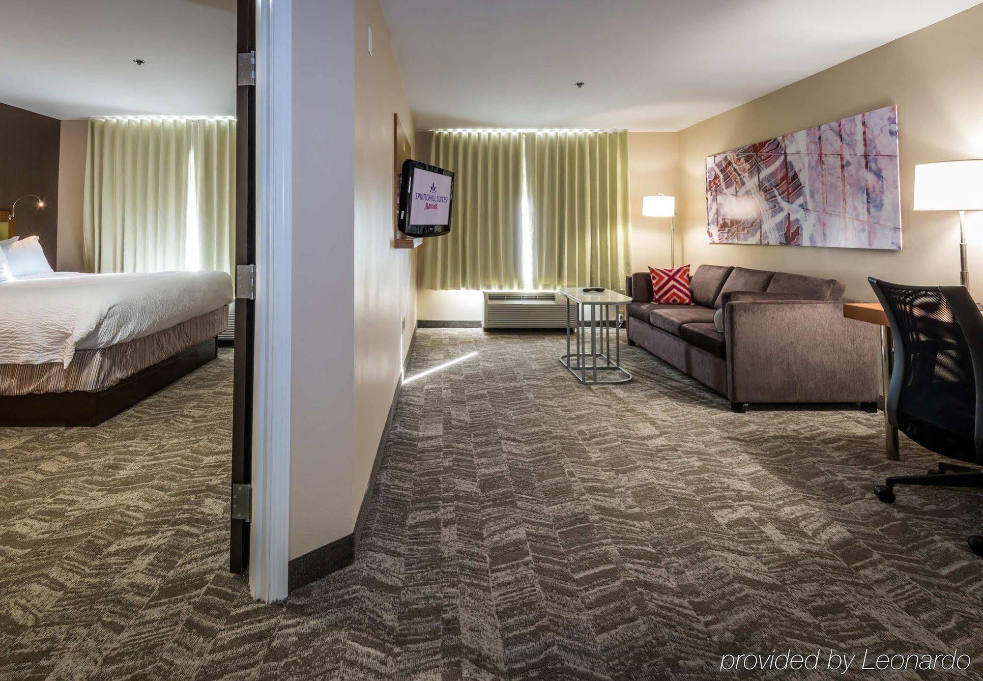 Springhill Suites By Marriott Denton Exterior photo